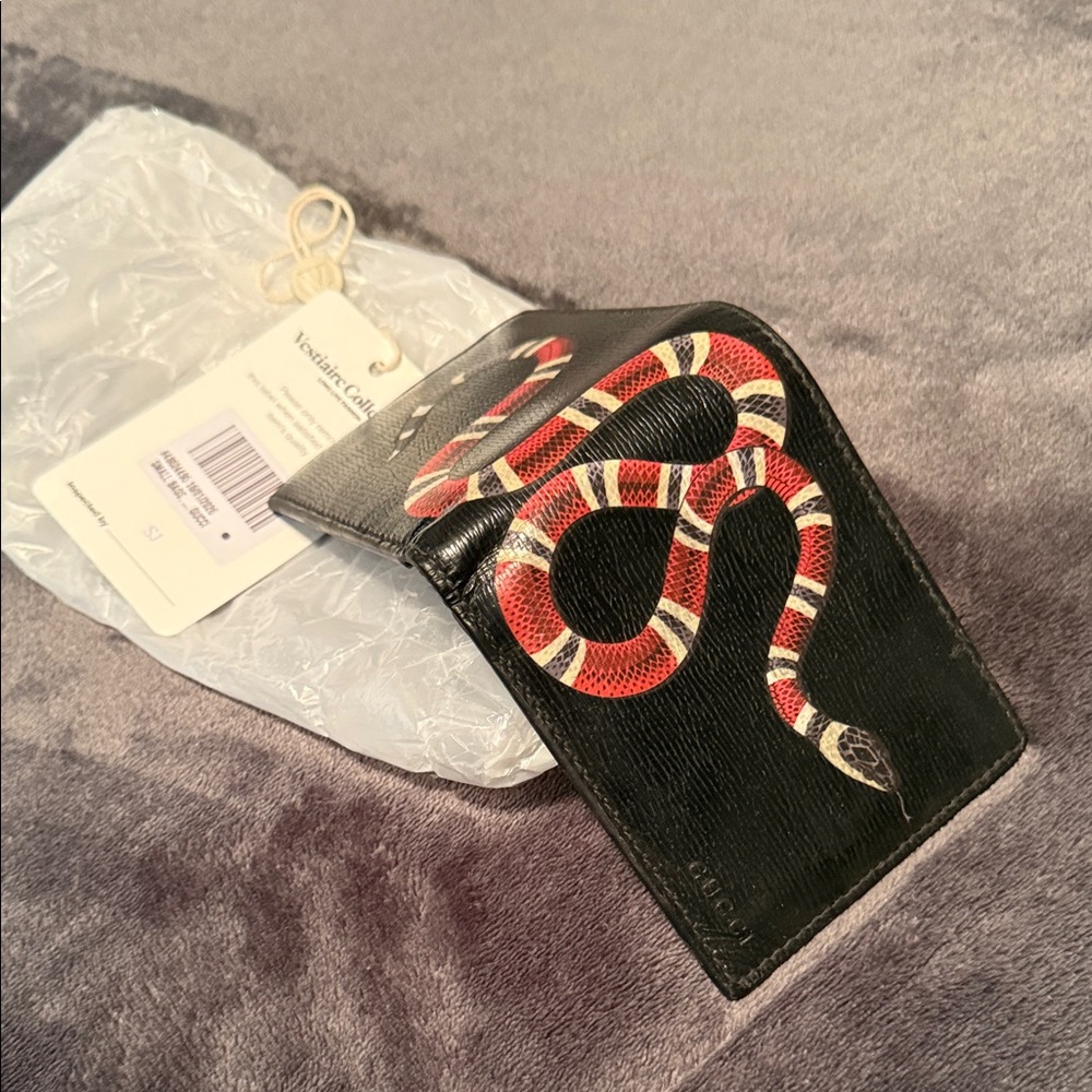 Gucci Black Leather Wallet w/ Kingsnake Motif